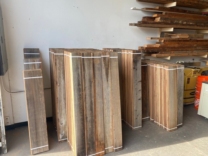 RECLAIMED WOOD PLANKS (25 sq ft bundles) – Wood Demand